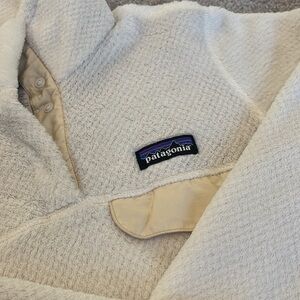 Patagonia Sweater/Sweatshirt